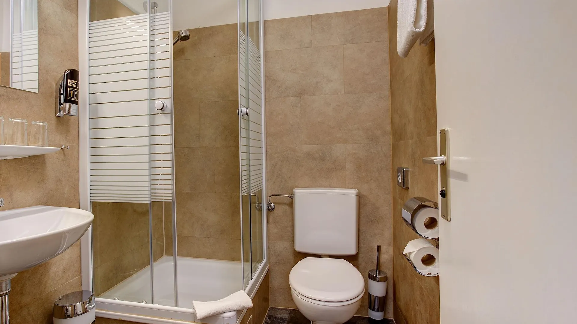 ***  Sure Hotel By Best Western Ambassador Duesseldorf Allemagne