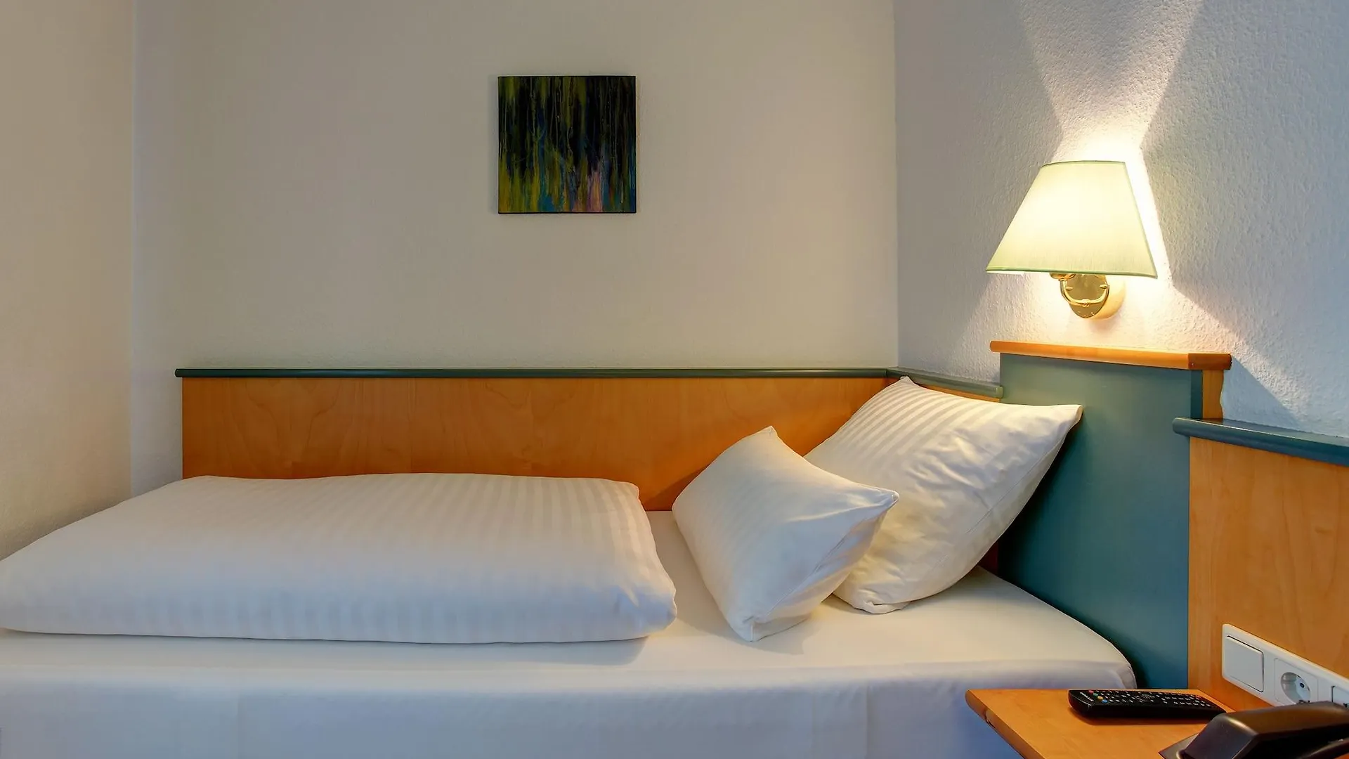 Sure Hotel By Best Western Ambassador Duesseldorf 3*, Düsseldorf Allemagne
